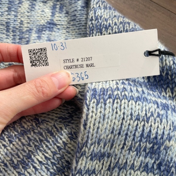 White + Warren Cashmere Wide Rib Trim Crewneck Charteruse blue NWT - Picture 5 of 7